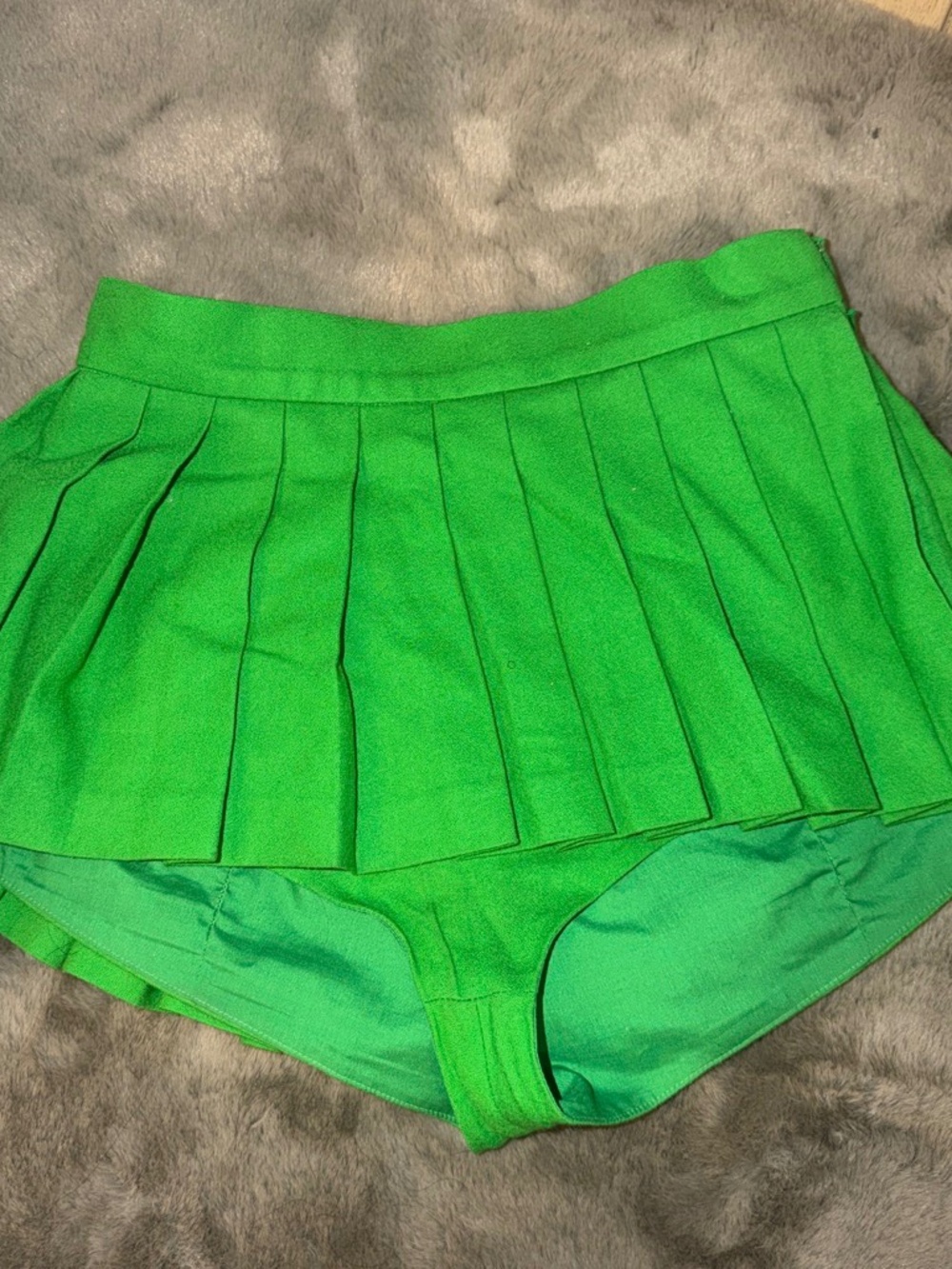Push Button mini pleated skirt
